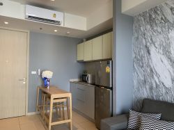 For Rent! at The Lofts Ekkamai 25,000 1 Bedroom 1 Bathroom 35 Sqm. Code 2949