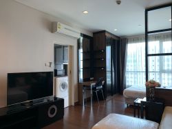 For Rent ! at Ivy thonglor   22,000 THB /month  1 Bedroom 1 Bathroom 37 Sqm.  Code  2963