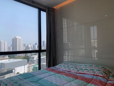 ปล่อยเช่า ! The Address Sukhumvit 28  65,0000 บาท/เดือน  2 Bedroom  2 ห้องน้ำ ขนาด 74 ตร.ม. ใกล้  BTS พร้อมพงษ์ รหัส 2965