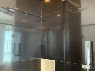 ปล่อยเช่า ! The Address Sukhumvit 28  65,0000 บาท/เดือน  2 Bedroom  2 ห้องน้ำ ขนาด 74 ตร.ม. ใกล้  BTS พร้อมพงษ์ รหัส 2966