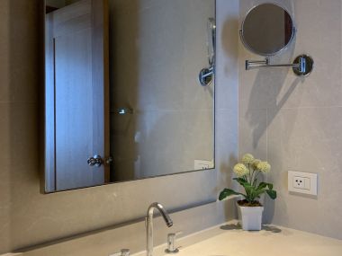 ปล่อยขาย/เช่า ! TCondo Emporio Sukhumvit 24  8,900,000 /ค่าโอน คนละครึ่ง 40,000 บาท/เดือน  1 Bedroom  1 ห้องน้ำ ขนาด 48.42 ตร.ม. ใกล้  BTS พร้อมพงษ์ รหัส 2968