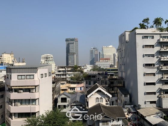 ปล่อยขาย/เช่า !  The treasure silom  ขาย 7,500,000 /รวมค่าใช้จ่ายทุกอย่าง   30,000 บาท/เดือน  2 Bedroom  2 ห้องน้ำ ขนาด 65 ตร.ม. ใกล้  BTS สุรศักดิ์ รหัส