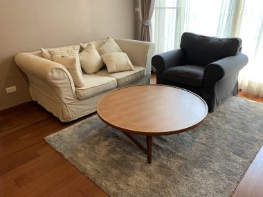 For Rent ! at The Address Chidlom  48,000  THB /month  2 Bedroom 2 Bathroom  81.8 Sqm.  Code 2972