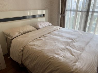 For Rent ! at The Address Chidlom  48,000  THB /month  2 Bedroom 2 Bathroom  81.8 Sqm.  Code 2972