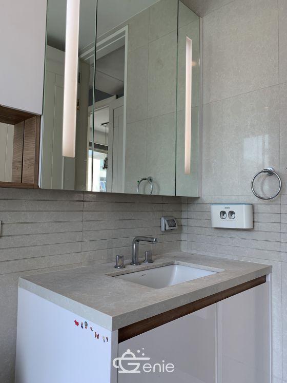 For Rent ! at Q Langsuan 100,000 THB /month 2 Bedroom 2 Bathroom 106.31 Sqm. Code 2973