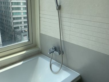 ปล่อยเช่า !  Q Langsuan  100,000 บาท/เดือน  2 Bedroom  2 ห้องน้ำ ขนาด 106.31 ตร.ม. ใกล้  BTS ราชดำริ รหัส 2973