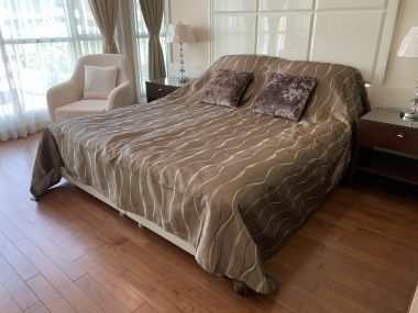 For Rent/Sale! at The Address Chidlom 11,800,000 (negotiable)  Transfer fee 50/50  40,000 THB/Month 1 Bedroom 1 Bathroom 57 Sqm. Fully furnished Code 2974
