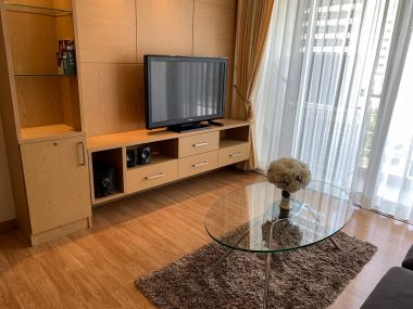 For Rent ! at The Alcove Sukhumvit 49  25,000  THB /month  1 Bedroom 1 Bathroom  50.4 Sqm.  Code 2976