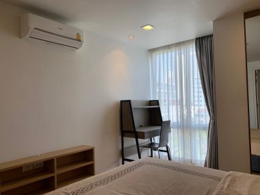 For Rent ! at The Alcove Sukhumvit 49  25,000  THB /month  1 Bedroom 1 Bathroom  50.4 Sqm.  Code 2976