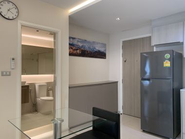 For Sale!/ renting V Tara Sukhumvit 36, selling only 8,500,000 baht / half transfer fee / and renting 30,000 baht / month code 2978