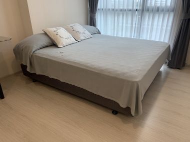 For Sale!/ renting V Tara Sukhumvit 36, selling only 8,500,000 baht / half transfer fee / and renting 30,000 baht / month code 2978