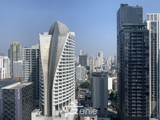 For Rent ! at Ashton Asoke  25,000  THB/Month 1 Bedroom 1 Bathroom  34 Sqm. BTS Asoke  Code  2985