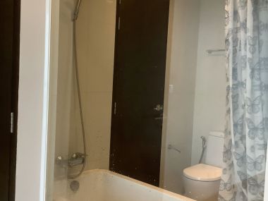 ขายด่วน! (พร้อมผู้เช่า) Sky Walk เพียง 7,900,000บาท ค่าโอนคนละครึ่ง 2 ห้องนอน 1 ห้องน้ำ 50ตรม. ใกล้ BTS พระโขนง เฟอร์นิเจอร์ครบพร้อมเข้าอยู่ (ราคาต่อรองได้) PROP000299