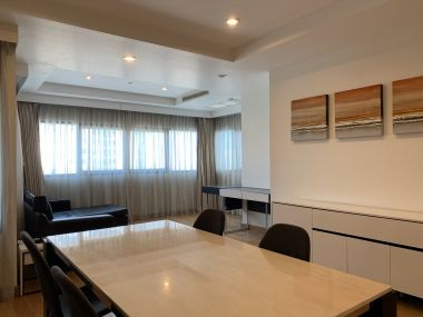 ปล่อยเช่า ! Sathon Gardens  25,000 บาท/เดือน  1 Bedroom  1 ห้องน้ำ ขนาด 65 ตร.ม. ใกล้  BTS ลุมพีนี รหัส 2990