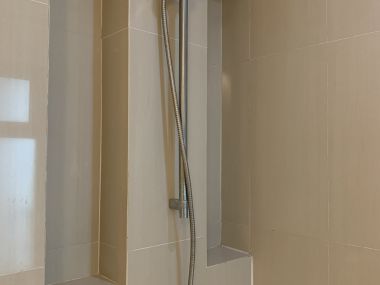 ปล่อยเช่า ! Sathon Gardens  25,000 บาท/เดือน  1 Bedroom  1 ห้องน้ำ ขนาด 65 ตร.ม. ใกล้  BTS ลุมพีนี รหัส 2990