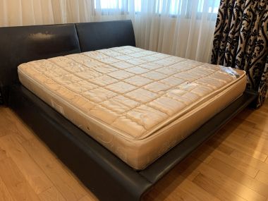 ปล่อยเช่า ! Sathon Gardens  25,000 บาท/เดือน  1 Bedroom  1 ห้องน้ำ ขนาด 65 ตร.ม. ใกล้  BTS ลุมพีนี รหัส 2990