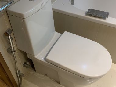 ปล่อยเช่า ! Sathon Gardens  25,000 บาท/เดือน  1 Bedroom  1 ห้องน้ำ ขนาด 65 ตร.ม. ใกล้  BTS ลุมพีนี รหัส 2990