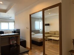 For Rent ! Sathon Gardens 25,000 baht/month 1 Bedroom 1 Bathroom Size 65 sq.m. Near BTS Lumpini Code 2991