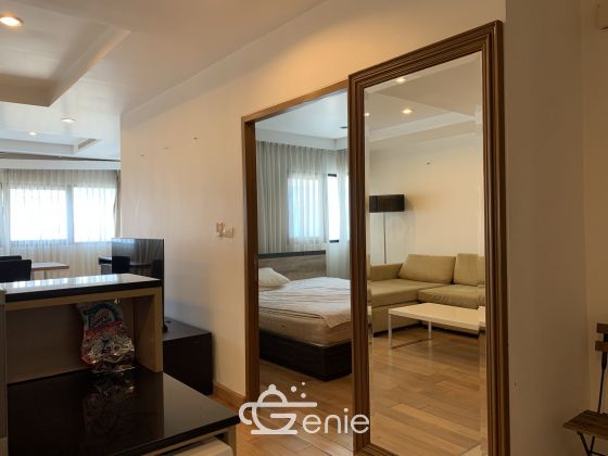 For Rent ! Sathon Gardens 25,000 baht/month 1 Bedroom 1 Bathroom Size 65 sq.m. Near BTS Lumpini Code 2991
