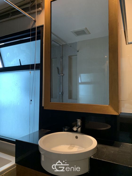 For Rent ! Sathon Gardens 25,000 baht/month 1 Bedroom 1 Bathroom Size 65 sq.m. Near BTS Lumpini Code 2991