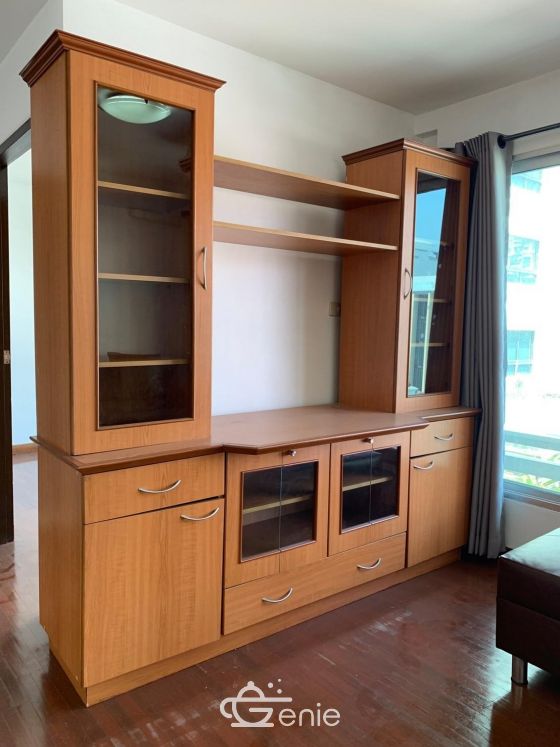 For Rent ! Navin Court 40,000baht/month 2 Bedroom 2 Bathroom Size 93 sq.m. Near BTS Phloen Chit Code 2993