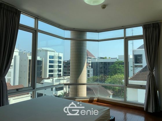 For Rent ! Navin Court 40,000baht/month 2 Bedroom 2 Bathroom Size 93 sq.m. Near BTS Phloen Chit Code 2993
