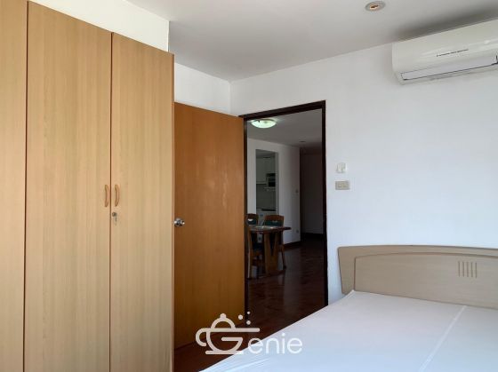 For Rent ! Navin Court 40,000baht/month 2 Bedroom 2 Bathroom Size 93 sq.m. Near BTS Phloen Chit Code 2993