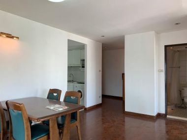 ปล่อยเช่า ! Navin Court  40,000 บาท/เดือน  2 นอน  2 ห้องน้ำ  ขนาด 93 ตร.ม. ใกล้  BTS เพลินจิต รหัส 2993