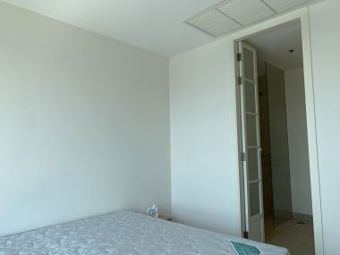 ปล่อยเช่า ! The lofts Yennakart 35,000 บาท/เดือน 2 ห้องนอน 2 ห้องน้ำ ขนาด 68.7 ตร.ม. ใกล้ ตลาดนางลิ้นจี่  รหัส