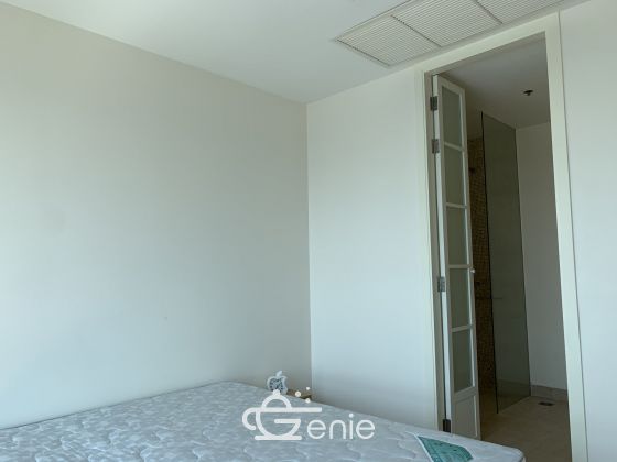 For Rent ! at The lofts Yennakart  30,000  THB/Month 2 Bedroom 2 Bathroom  68.7 Sqm.   Code