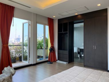 ปล่อยเช่า ! Supreme garden 200,000 บาท/เดือน Duplex 3 ห้องนอน 3 ห้องน้ำ ขนาด 495.82 ตร.ม.  รหัส  2995