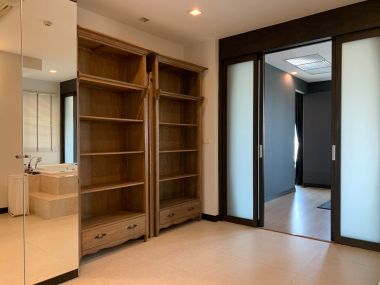 ปล่อยเช่า ! Supreme garden 200,000 บาท/เดือน Duplex 3 ห้องนอน 3 ห้องน้ำ ขนาด 495.82 ตร.ม.  รหัส  2995