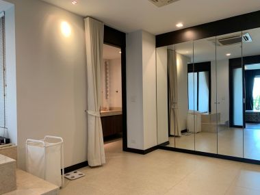 ปล่อยเช่า ! Supreme garden 200,000 บาท/เดือน Duplex 3 ห้องนอน 3 ห้องน้ำ ขนาด 495.82 ตร.ม.  รหัส  2995