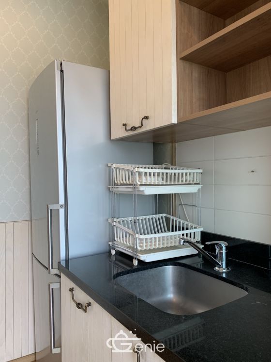 For Rent ! Sathon Gardens 30,000 baht/month 2 Bedroom 2 Bathroom Size 70 sq.m. Near BTS Krungthonburi Code 2997