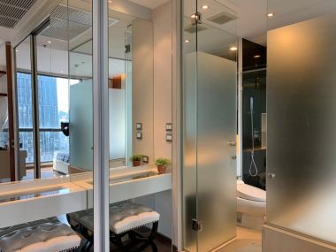 ปล่อยเช่า ! The Address Sukhumvit 28  45,000 บาท/เดือน  2 นอน  2 ห้องน้ำ ขนาด 74 ตร.ม. ใกล้  BTS พร้อมพงษ์ รหัส 3001