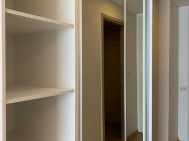 For Sale / Rent ! at LIV@49 Sale 6,500,000 / All include  30,000  THB/ Month  1 Bedroom 1 Bathroom  43 Sqm. BTS Thonglor   Code 3003