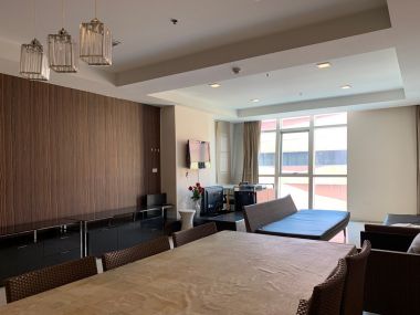 For  Rent ! at Nusasiri Grand  70,000  THB/ Month  3 Bedroom 3 Bathroom  140 Sqm. BTS Ekkamai  Code 3004