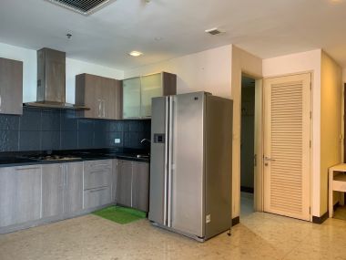 For  Rent ! at Nusasiri Grand  70,000  THB/ Month  3 Bedroom 3 Bathroom  140 Sqm. BTS Ekkamai  Code 3004