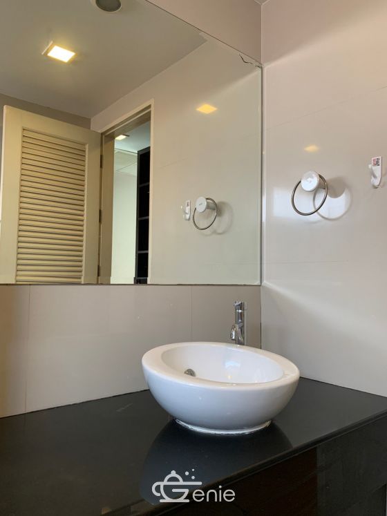 For  Rent ! at Nusasiri Grand  70,000  THB/ Month  3 Bedroom 3 Bathroom  140 Sqm. BTS Ekkamai  Code 3004