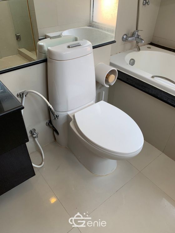 For  Rent ! at Nusasiri Grand  70,000  THB/ Month  3 Bedroom 3 Bathroom  140 Sqm. BTS Ekkamai  Code 3004