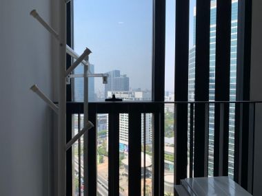 ปล่อยขาย/เช่า ! ASHTON CHULA-SILOM  6,670,000 บาท/รวมค่าใช้จ่ายทุกอย่าง  เช่า 22,000 บาท  ห้องสตูลดิโอ ขนาด 24.5 ตร.ม. ใกล้ BTS สามย่าน รหัส  3005