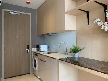 For sale/rent! Ashton Silom  8,063,500 baht / all inclusive Rent 27,000  1 Bedroom 1 Bathroom Size 35.5sq m. Near BTS Sam Yan Code 3006