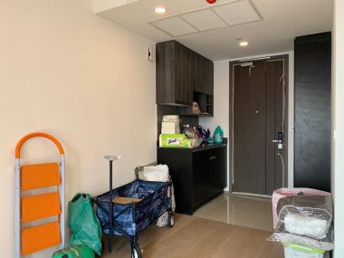 For sale/rent!  Ashton Chula-Silom 8,000,000 / all inclusive Rent 27,000  1 Bedroom 1 Bathroom Size 34.5sq m. Near BTS Sam Yan Code 3007