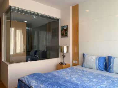 For Rent ! at Siri@ sukhumvit  46,000  THB/ Month  2 Bedroom 2 Bathroom  68 Sqm. BTS Thonglor code 3017