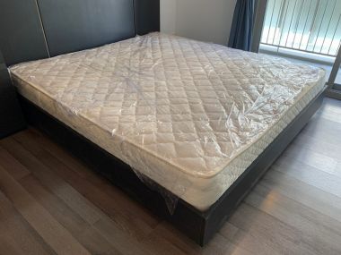 For sale/rent! SARI by Sansiri  4,000,000 baht / Half transfer fee Rent 17,000 THB Size 47 sq m. Near BTS Punnawithi Code 3018