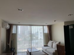 For Rent ! D 65 Condominium 30,000 baht/month 2 Bedroom 2 Bathroom Size 70 sq.m. Near BTS Phra Khanong Code 3019
