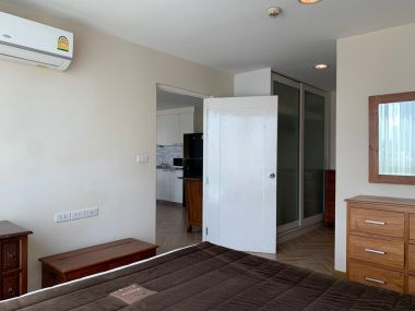 ปล่อยเช่า ! ดี 65 คอนโดมิเนียม  30,000 บาท/เดือน  2 นอน  2 ห้องน้ำ ขนาด 70 ตร.ม. ใกล้  BTS พระโขนง รหัส 3019