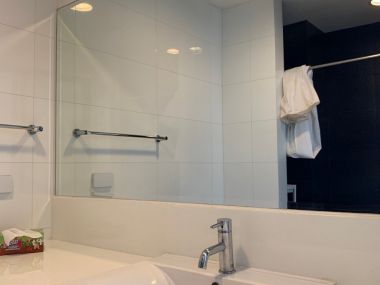 ปล่อยเช่า ! ดี 65 คอนโดมิเนียม  30,000 บาท/เดือน  2 นอน  2 ห้องน้ำ ขนาด 70 ตร.ม. ใกล้  BTS พระโขนง รหัส 3019