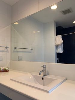 For Rent ! D 65 Condominium 30,000 baht/month 2 Bedroom 2 Bathroom Size 70 sq.m. Near BTS Phra Khanong Code 3019