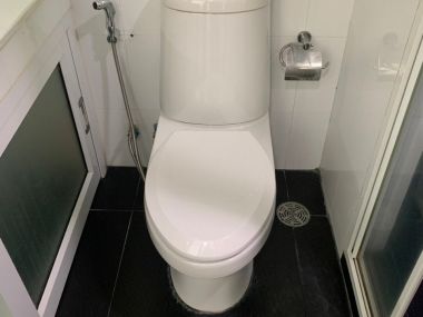 ปล่อยเช่า ! ดี 65 คอนโดมิเนียม  27,000 บาท/เดือน  2 นอน  2 ห้องน้ำ ขนาด 70 ตร.ม. ใกล้  BTS พระโขนง รหัส 3020